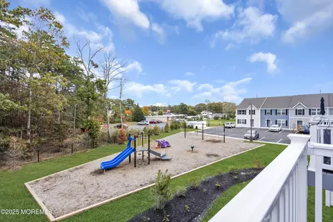 Exterior - 304 Cyprus Ct, Forked River, NJ 08731 photo 8 of 10