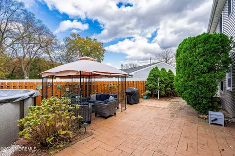 111 Applegate Ave, Monroe, NJ 08831 photo 28