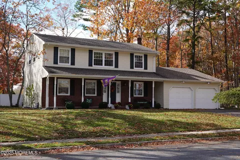 534 Holmes Ave N, Forked River, NJ 08731 photo 2