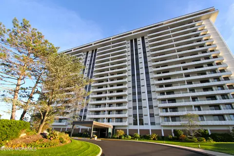 1 Channel Dr #1708, Monmouth Beach, NJ 07750