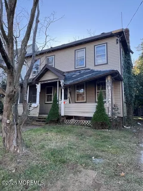 14 Slocum Pl, Long Branch, NJ 07740