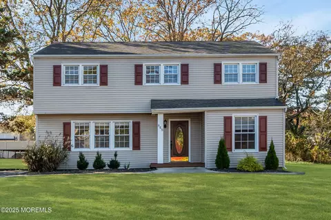 848 New Jersey Ave, Toms River, NJ 08753