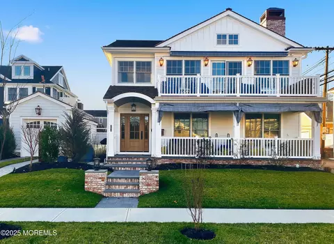 203 4th Ave, Avon By The Sea, NJ 07717