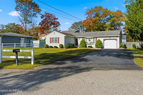 2541 Steiner Rd, Manchester, NJ 08759