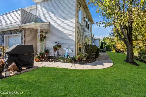 Exterior - 319 Deuce Dr, Wall, NJ 07719 photo 7 of 7