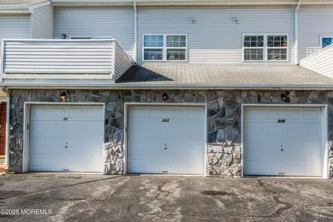 Exterior - 319 Deuce Dr, Wall, NJ 07719 photo 4 of 7
