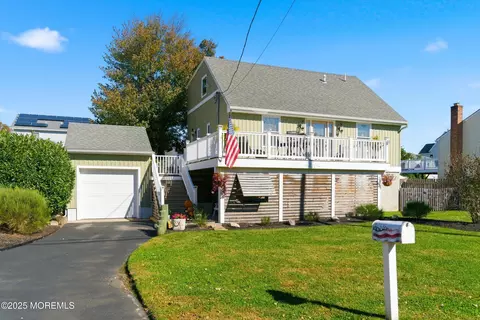 113 Fairview Pl, Neptune City, NJ 07753