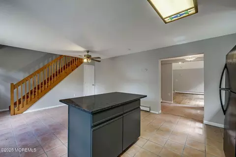 Entry Way - 84 Willow Dr, Jackson, NJ 08527 photo 4 of 5