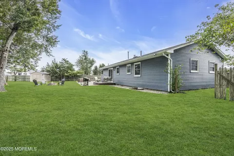 Exterior - 1012 E Panama Ct, Forked River, NJ 08731 photo 8 of 10
