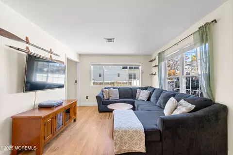 1533 Arient Rd, Forked River, NJ 08731 photo 8