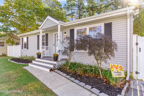 1533 Arient Rd, Forked River, NJ 08731 photo 4