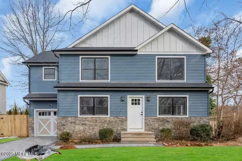 124 Robinson Pl, Shrewsbury, NJ 07702