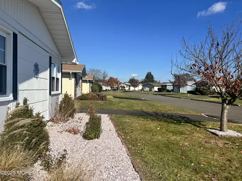 20 Lamb Rd, Brick, NJ 08724 photo 5