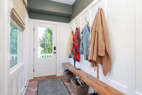 Entry Way - 41 Forrest Ave, Rumson, NJ 07760 photo 3 of 3