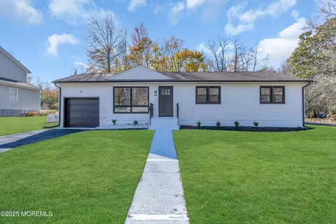 33 Lake Dr, Roosevelt, NJ 08555