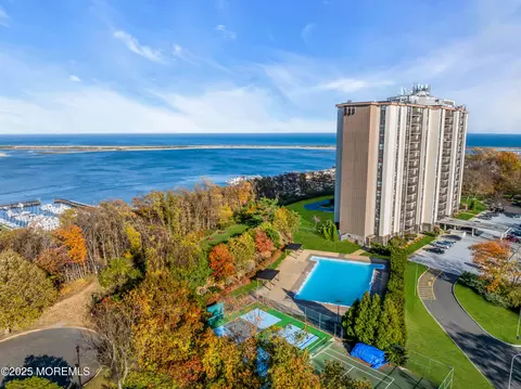 View/Area - 1 Scenic Dr #PENTHOUSE 4, Highlands, NJ 07732 photo 1 of 5
