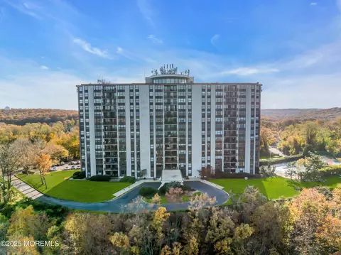 Other - 1 Scenic Dr #PENTHOUSE 4, Highlands, NJ 07732 photo 3 of 5