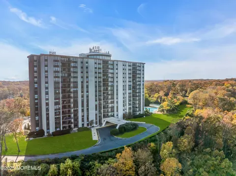 Other - 1 Scenic Dr #PENTHOUSE 4, Highlands, NJ 07732 photo 2 of 5