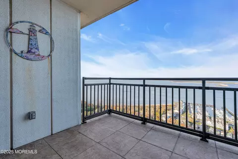 Other - 1 Scenic Dr #PENTHOUSE 4, Highlands, NJ 07732 photo 1 of 5