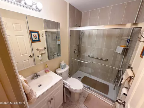 Bath - 2 Corey Ln #C, Jackson, NJ 08527 photo 1 of 2