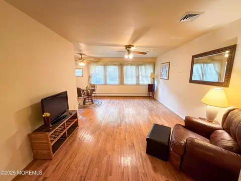 Living - 2 Corey Ln #C, Jackson, NJ 08527 photo 2 of 2