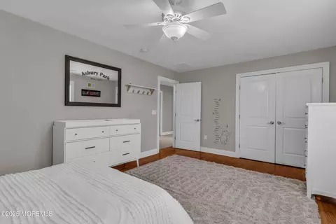 Bedroom - 1004 Cedar Ln, Brielle, NJ 08730 photo 9 of 10