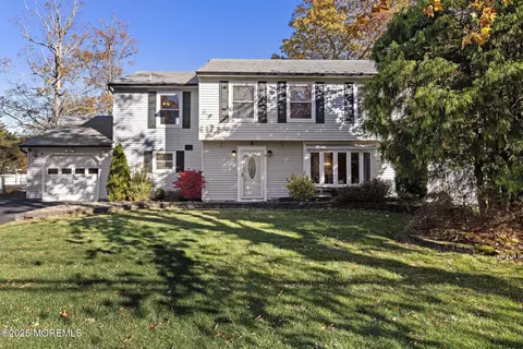 98 Maine St, Toms River, NJ 08753