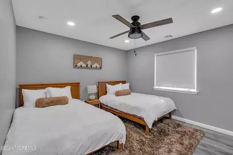 Bedroom - 222 Bartley Rd, Jackson, NJ 08527 photo 7 of 13