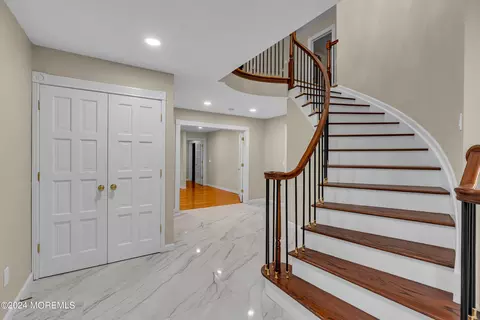 Entry Way - 222 Bartley Rd, Jackson, NJ 08527 photo 2 of 6