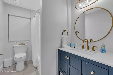 Bath - 222 Bartley Rd, Jackson, NJ 08527 photo 7 of 12