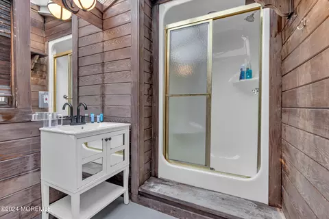 Bath - 222 Bartley Rd, Jackson, NJ 08527 photo 12 of 12