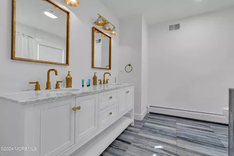 Bath - 222 Bartley Rd, Jackson, NJ 08527 photo 5 of 12