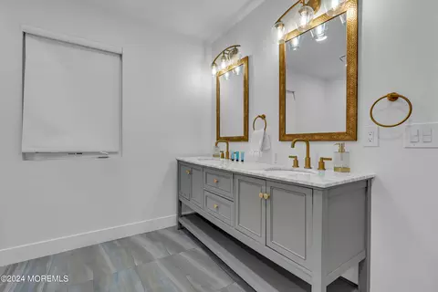 Bath - 222 Bartley Rd, Jackson, NJ 08527 photo 10 of 12