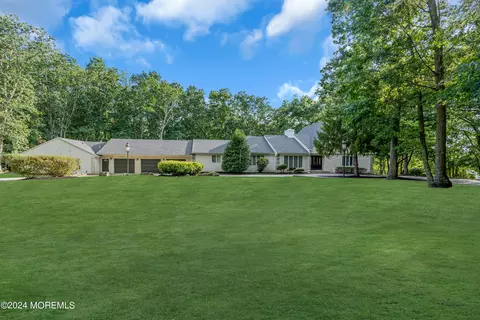 Exterior - 222 Bartley Rd, Jackson, NJ 08527 photo 4 of 16