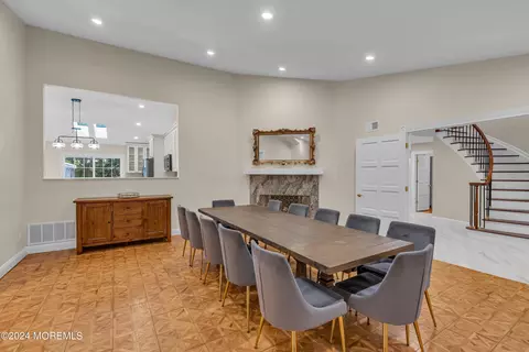 Dining - 222 Bartley Rd, Jackson, NJ 08527 photo 3 of 5