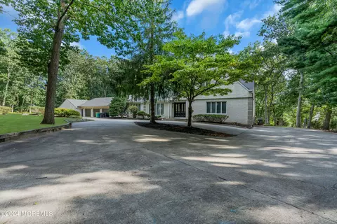 Exterior - 222 Bartley Rd, Jackson, NJ 08527 photo 6 of 16