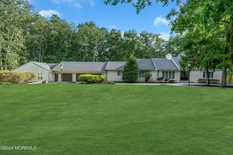 222 Bartley Rd, Jackson, NJ 08527
