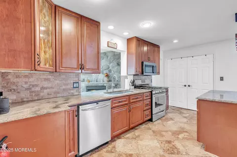 34 Mariner Dr, Forked River, NJ 08731 photo 11
