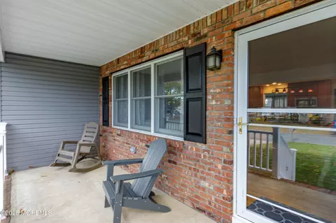 34 Mariner Dr, Forked River, NJ 08731 photo 3