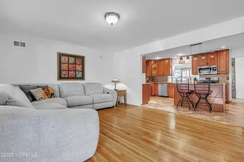 34 Mariner Dr, Forked River, NJ 08731 photo 4