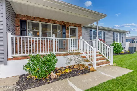 34 Mariner Dr, Forked River, NJ 08731 photo 2