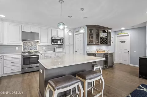 116 Dollmore Ave, Waretown, NJ 08758 photo 10