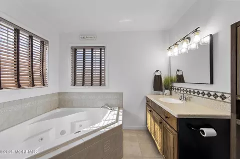 116 Dollmore Ave, Waretown, NJ 08758 photo 22