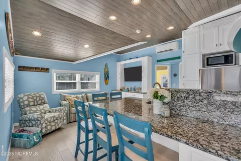 12 E Chadwick Way, Lavallette, NJ 08735 photo 3