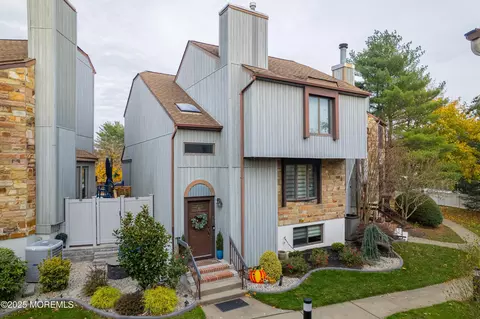 270 Silver Ln, Old Bridge, NJ 08857