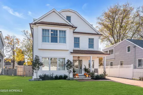 817 Ocean Rd, Spring Lake Heights, NJ 07762