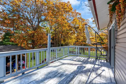 Exterior - 95 Marginal Rd, Jackson, NJ 08527 photo 2 of 7