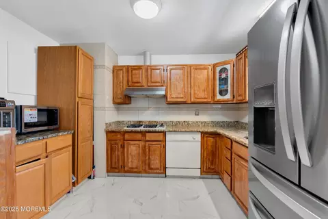 Kitchen - 95 Marginal Rd, Jackson, NJ 08527 photo 1 of 1