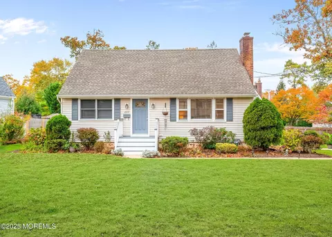 203 Lenape Trl, Brielle, NJ 08730