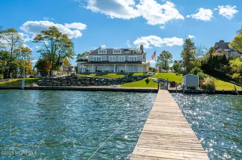 1 Second St, Rumson, NJ 07760